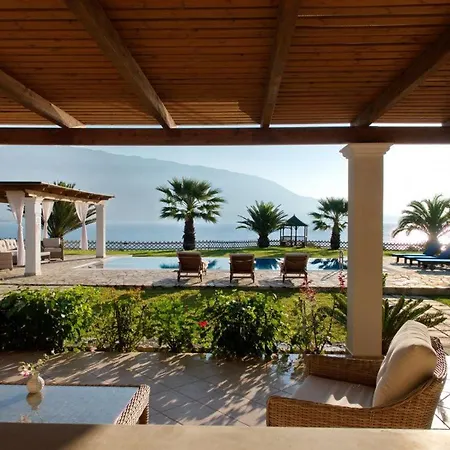 Kleismata Sleeps 6 * Klísmata