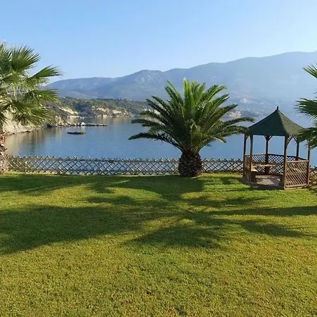 Kleismata Sleeps 6 Villa