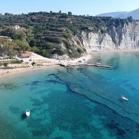 Kleismata Sleeps 6 *
