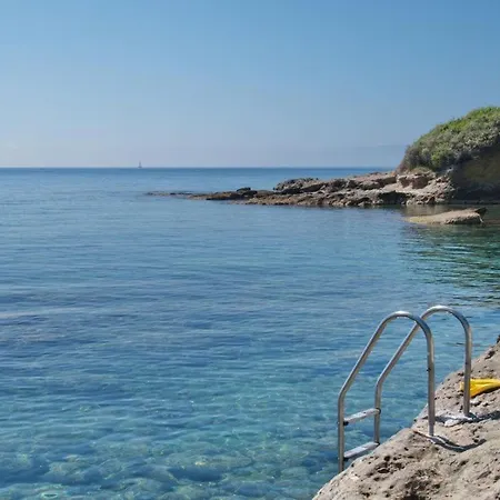 Kleismata Sleeps 6 Klísmata